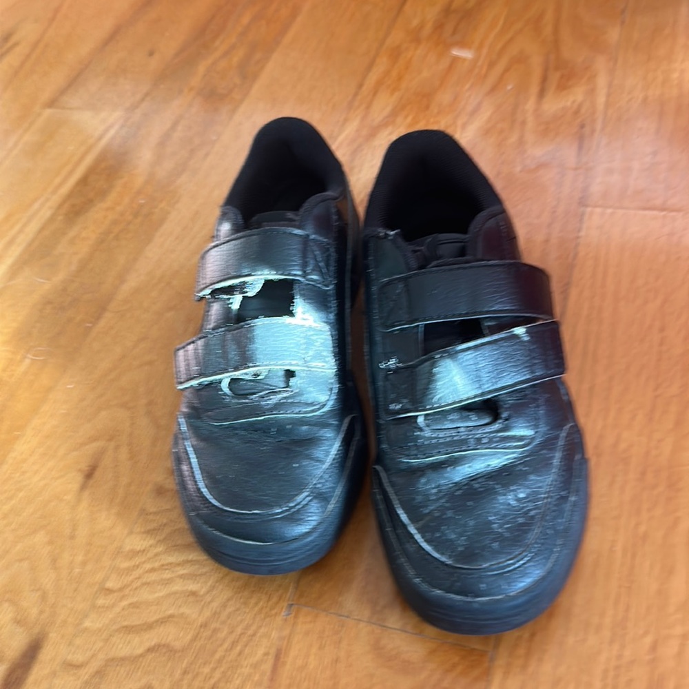 Puma sneakers